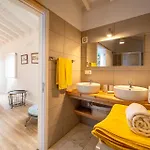 Liiiving In Acores - Casa De Villa *