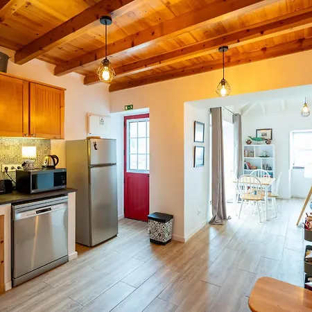 Liiiving In Acores - Casa De Villa *