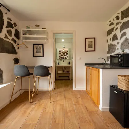 Liiiving In Acores - Casa De Villa *