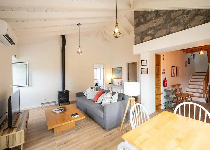 Liiiving In Acores - Casa De *