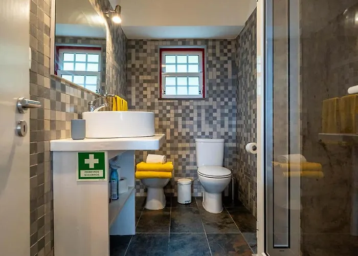 Liiiving In Acores - Casa De *